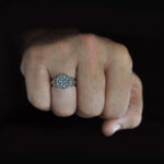 Δαχτυλίδι ασημένιο με κεφαλή αρχαίου ελληνικού ανθεμίου και στο πλάι το δελφικό έψιλον - Image 2